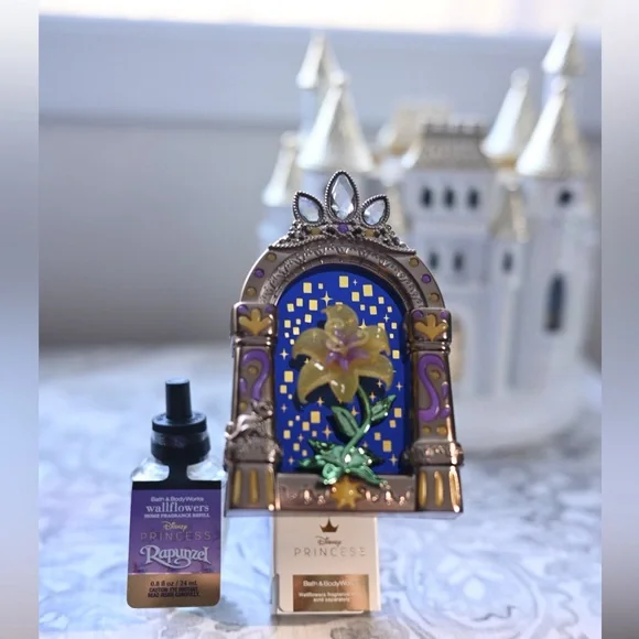 Rapunzel Bath & Body Works Disney Princess Wallflower Set - Picture 2 of 6